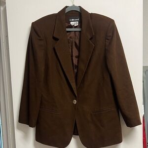 Sag Harbor Dark Brown Women's classic Wool Blazer Brass Crest Button Large